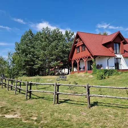 Wczasowe Wzgórze Сasa de vacaciones Swornegacie